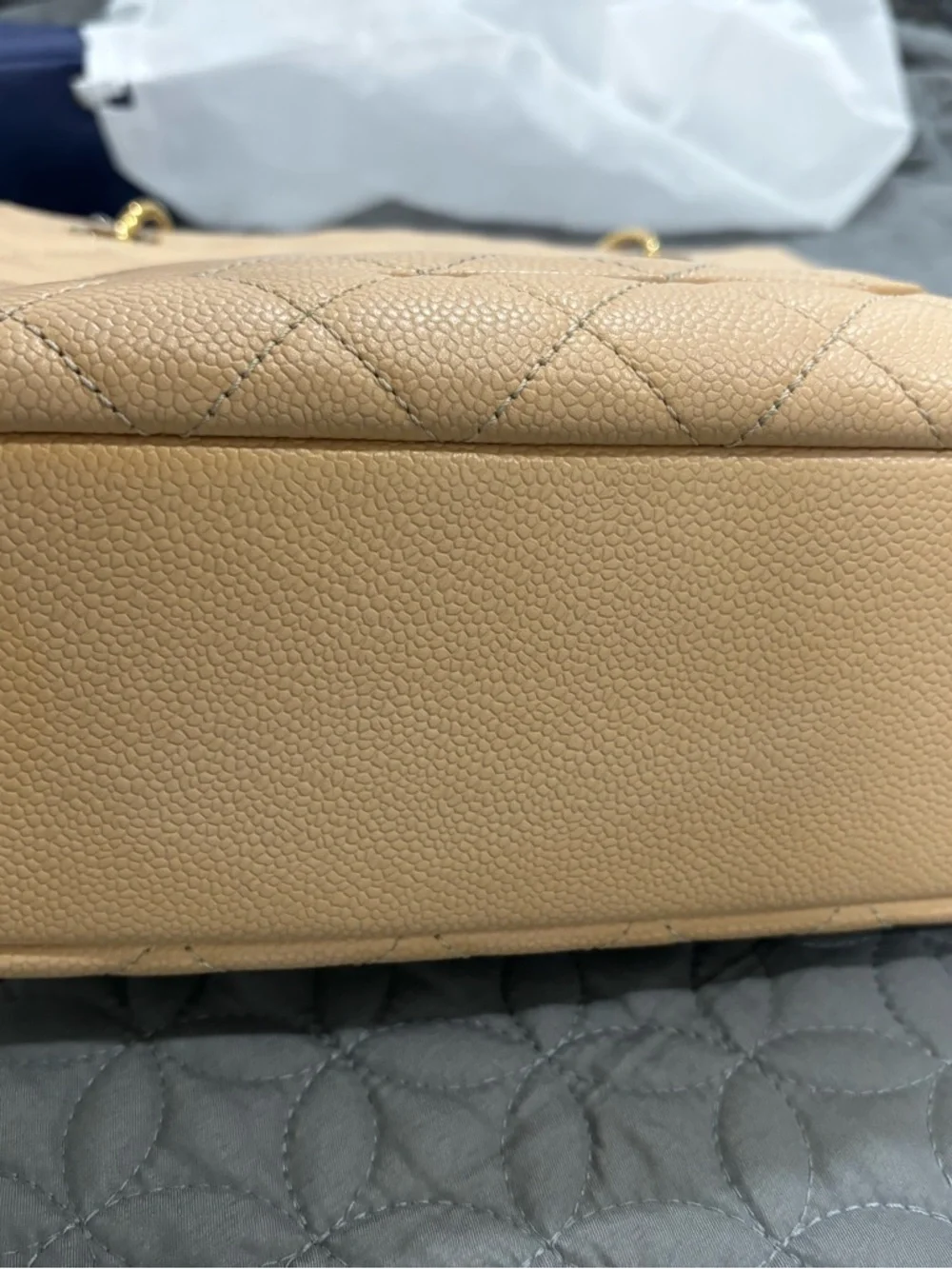 CHANEL caviar Beige Leather Shoulder Bag with Gold Hardware